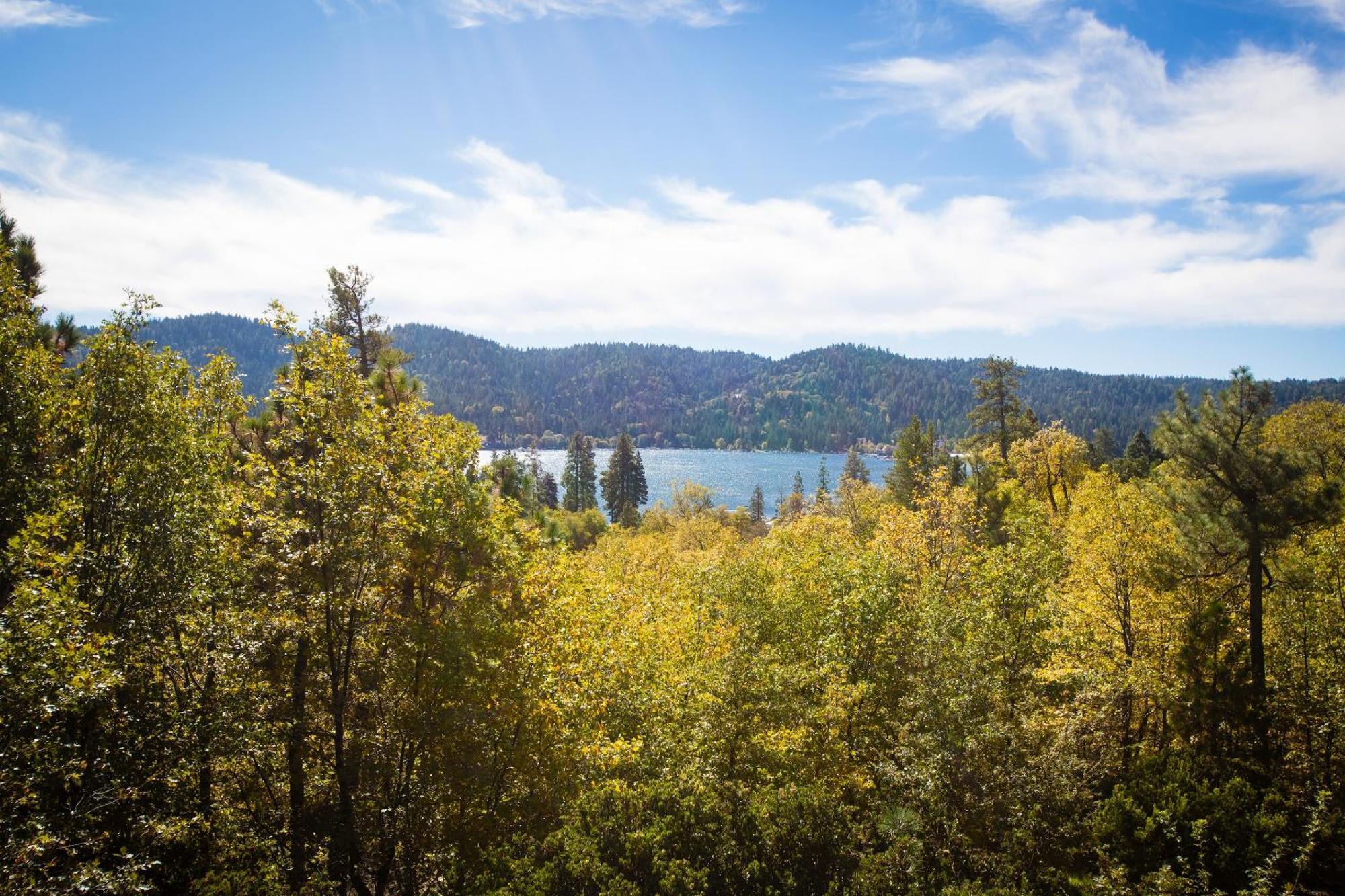 Ucla Lake Arrowhead Lodge 外观 照片
